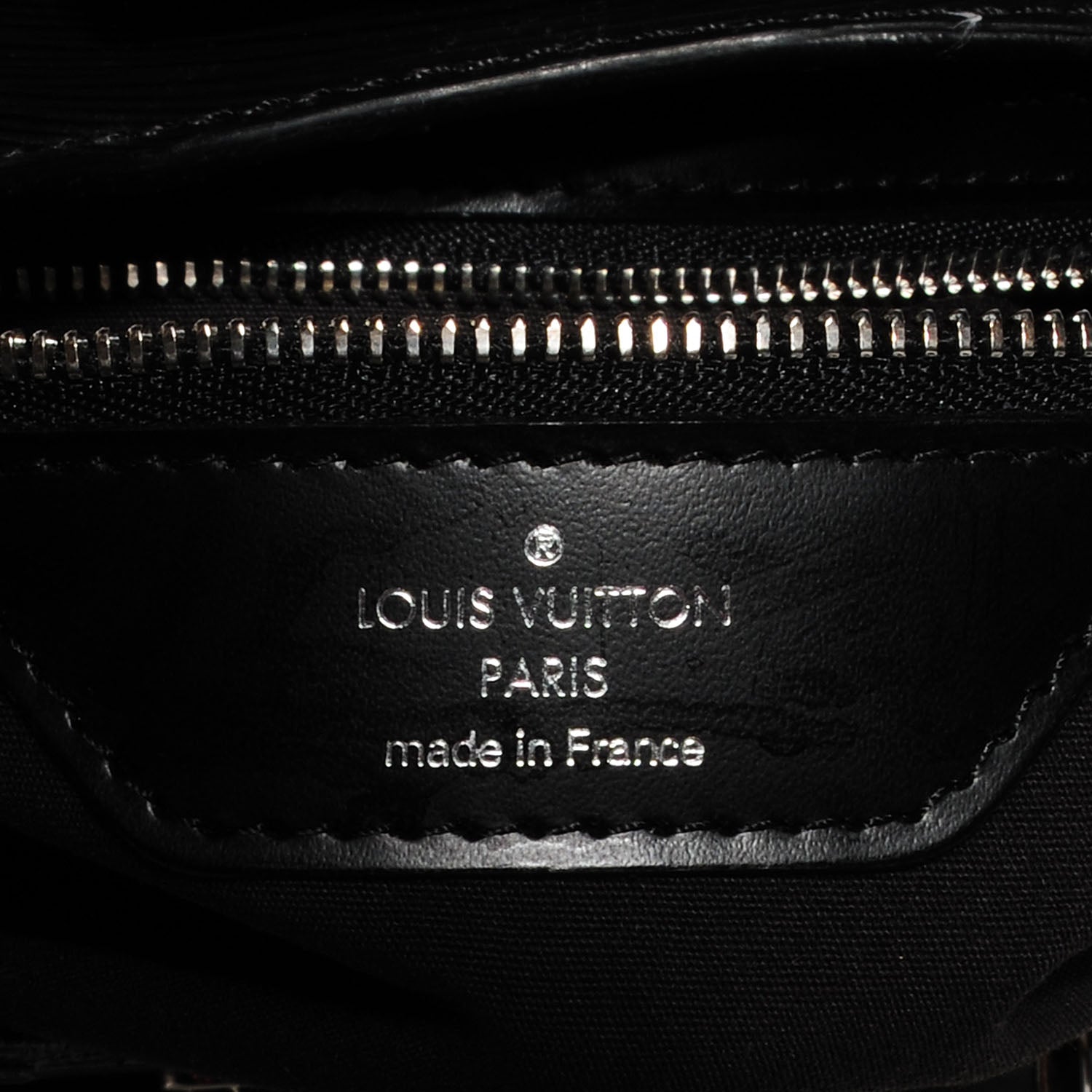 Louis Vuitton Epi Montaigne Sac Black 5 of 7