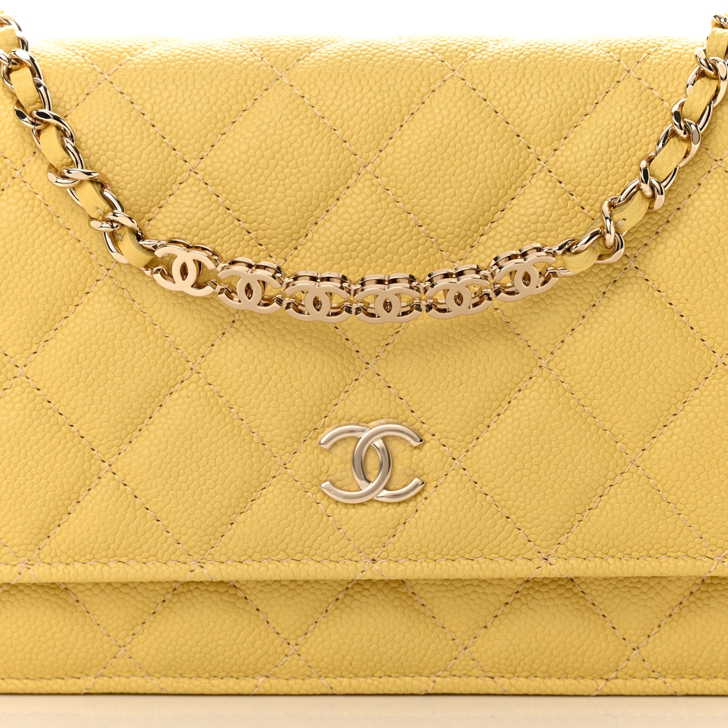 Caviar Quilted Tiny CC Wallet On Chain WOC Yellow