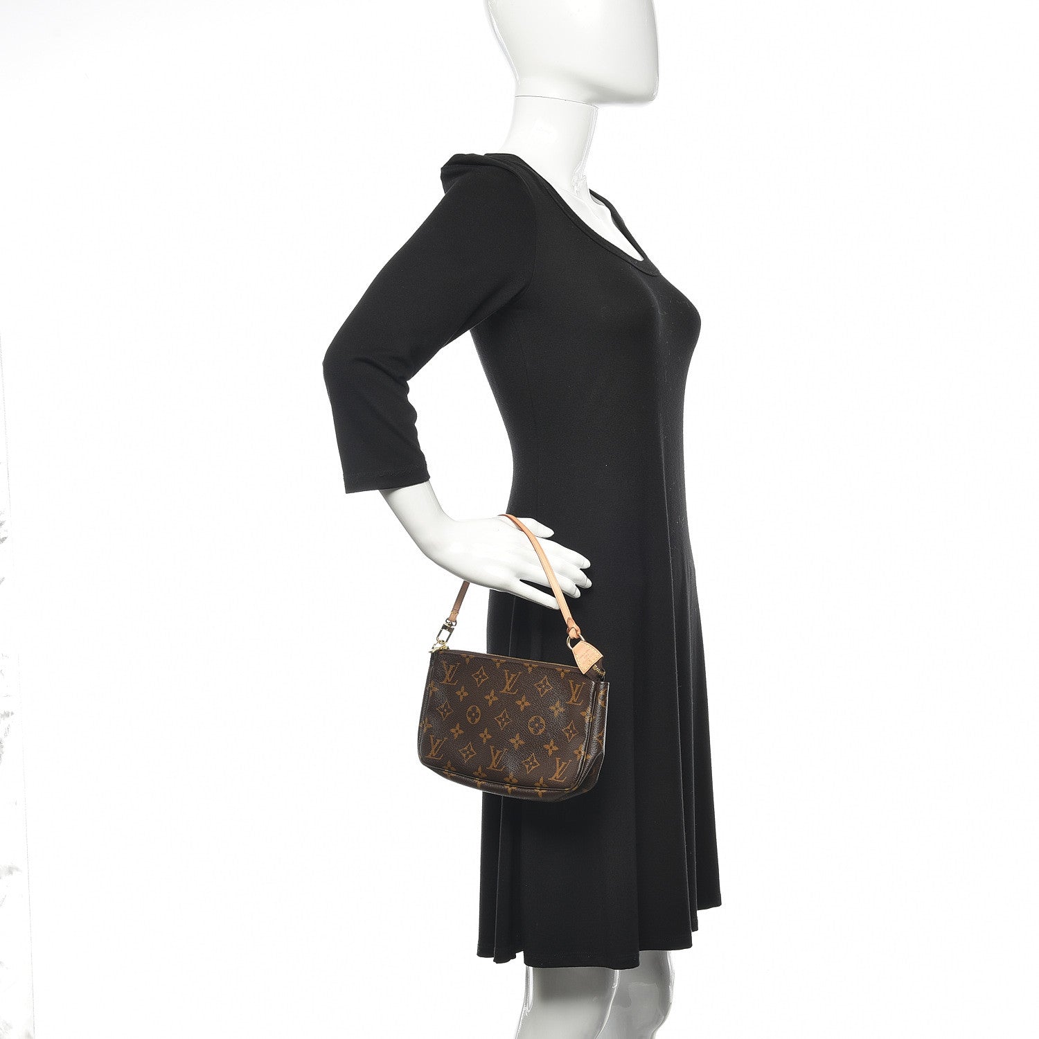 Louis Vuitton Monogram Pochette Accessories 2 of 9