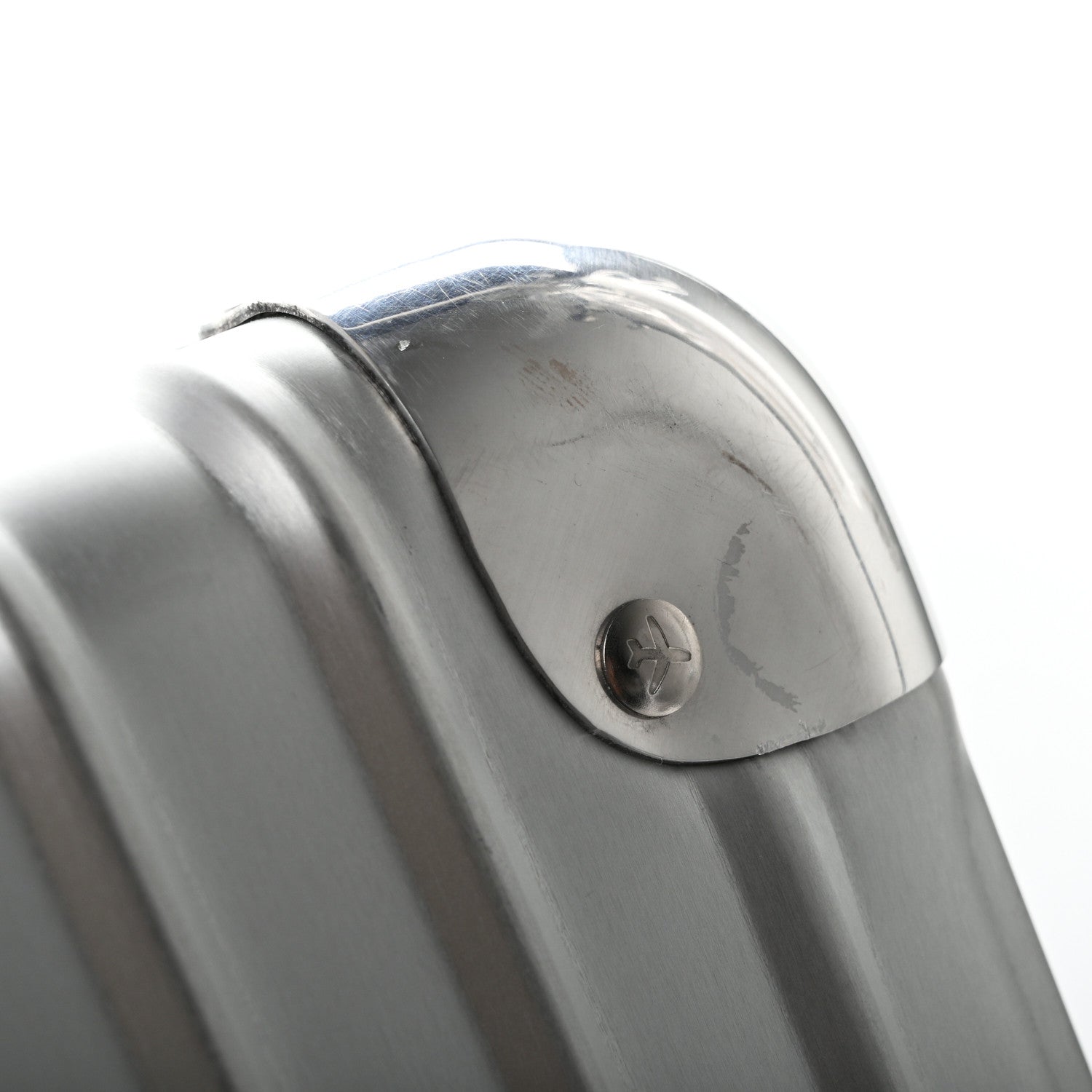 Rimowa Aluminum Classic Flight Cabin Silver 14 of 15