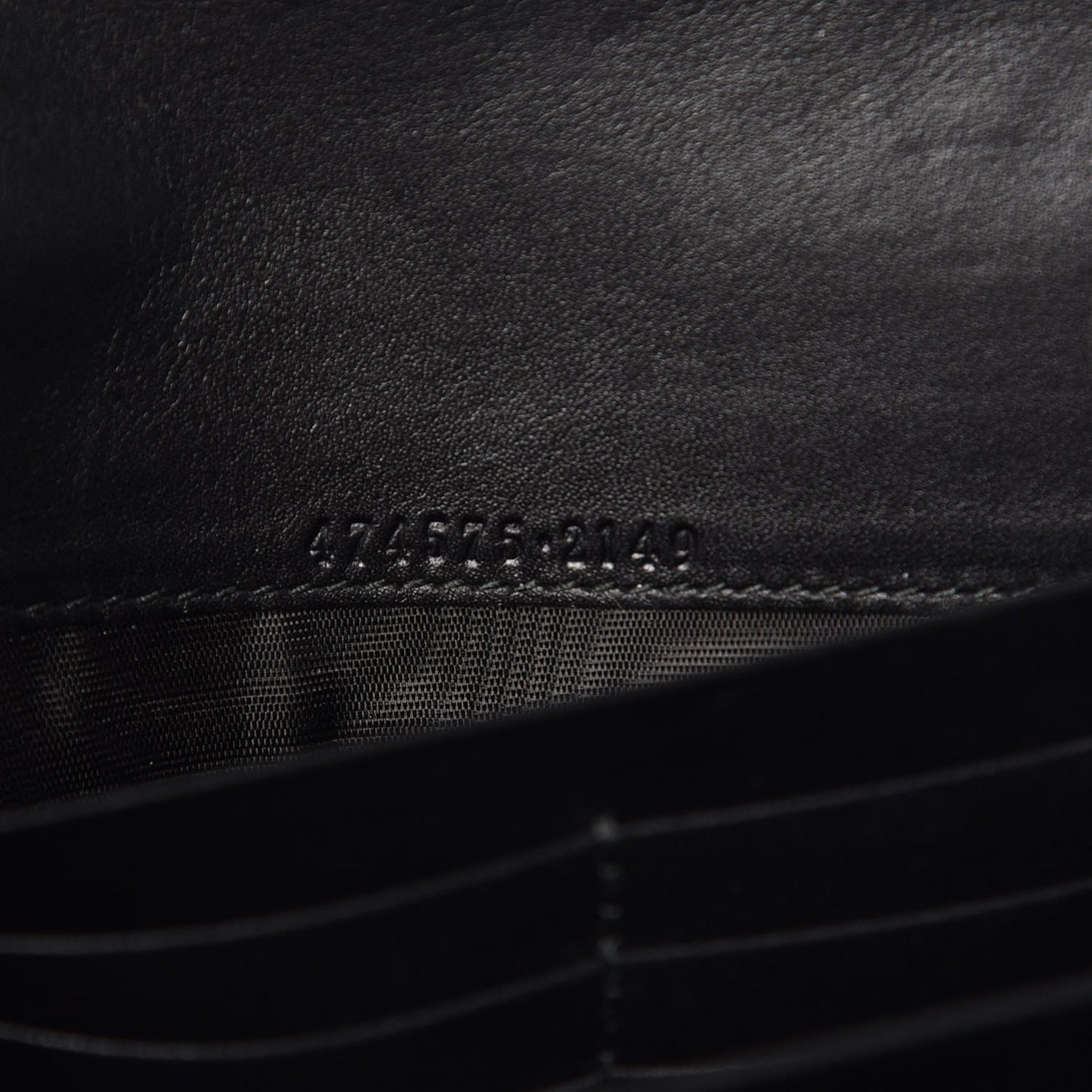 Calfskin Matelasse GG Marmont Chain Wallet Black
