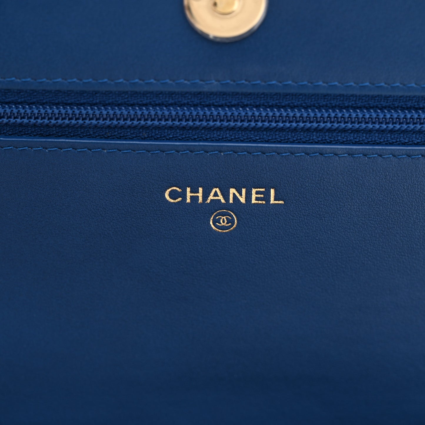 Caviar Quilted Boy Wallet On Chain WOC Blue