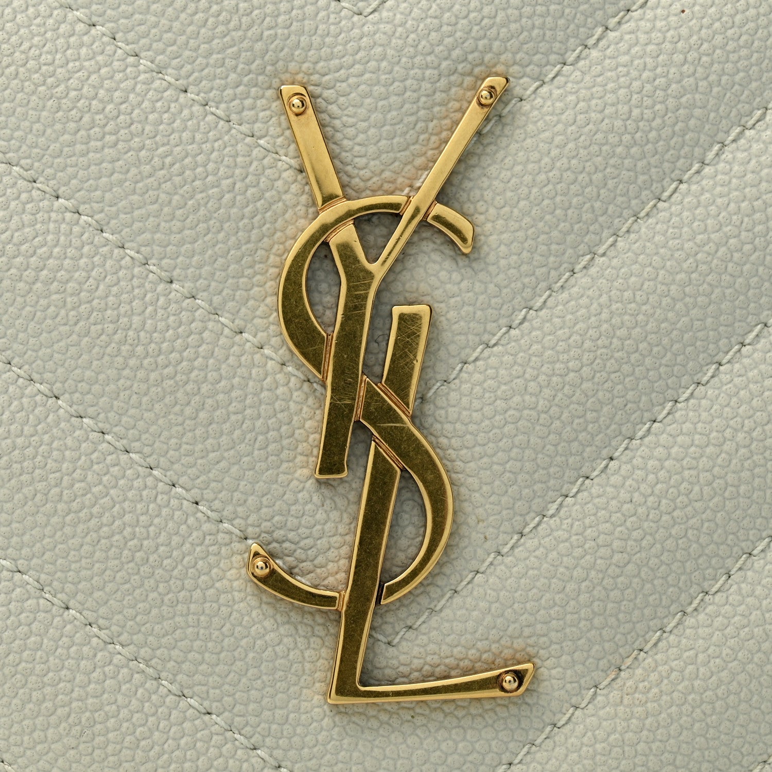 Saint Laurent Grain De Poudre Matelasse Chevron Quilted Round Vinyle Camera Bag Crema Soft 12 of 14