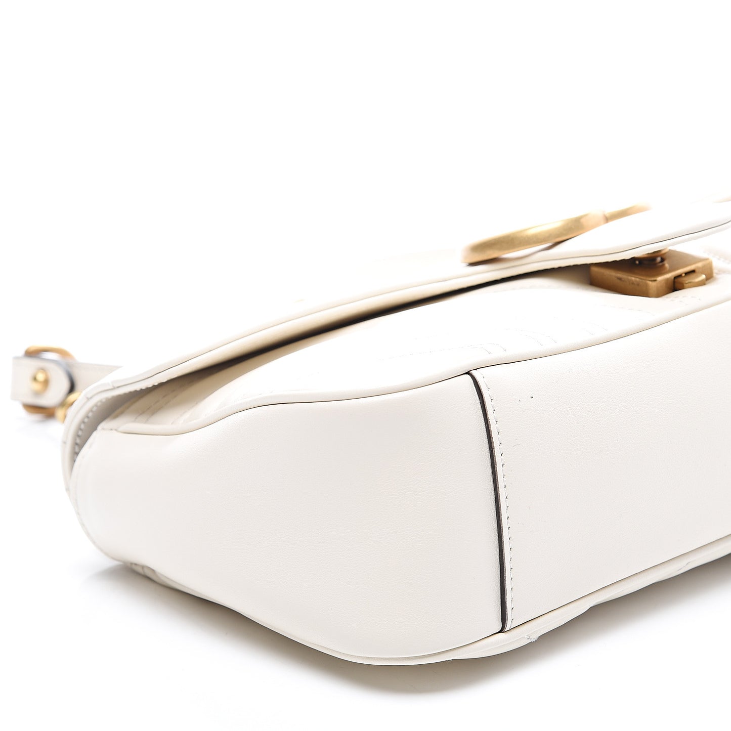 Calfskin Matelasse Small GG Marmont Shoulder Bag White