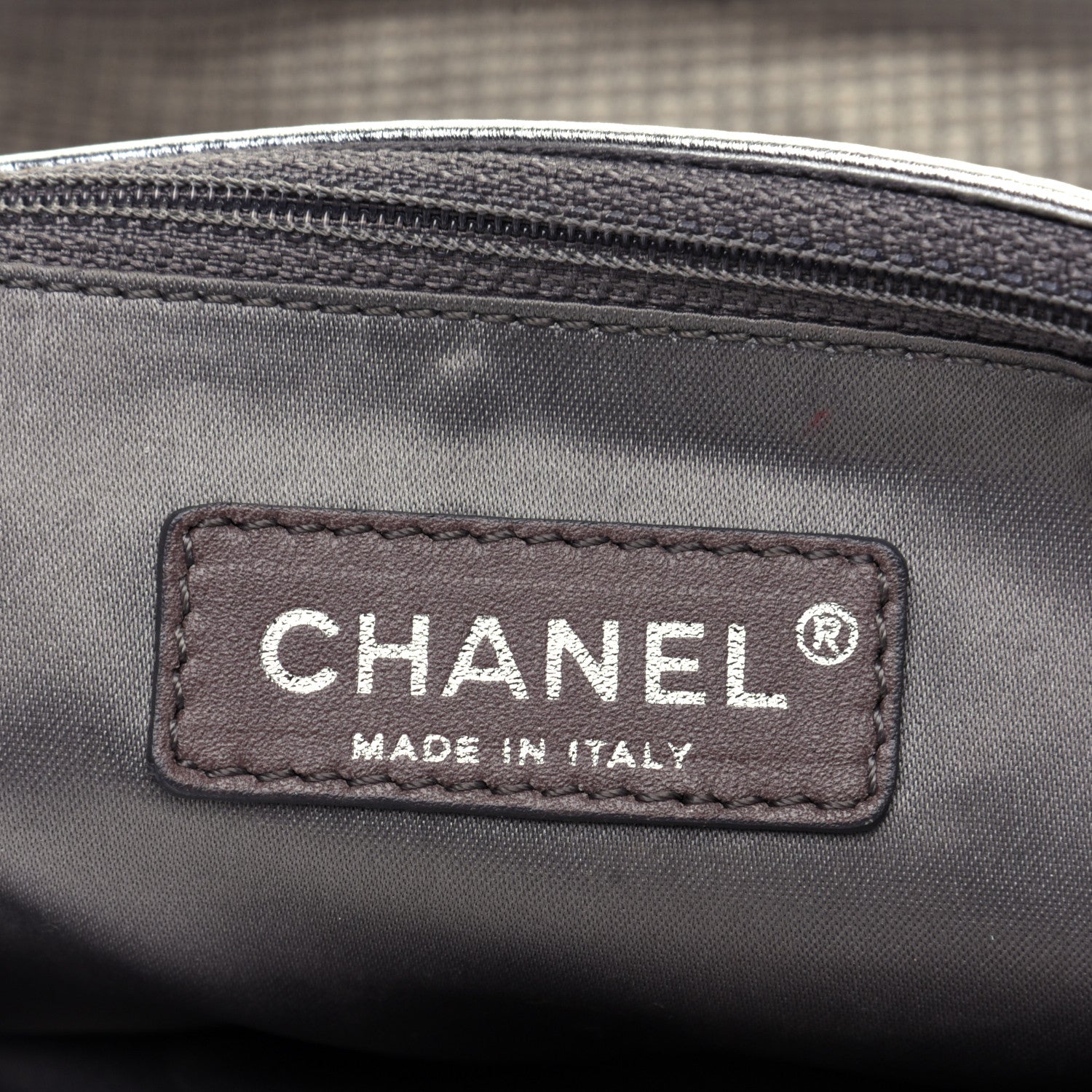 Chanel Metallic Perforated Lambskin Hollywood Hobo Silver 8 of 11