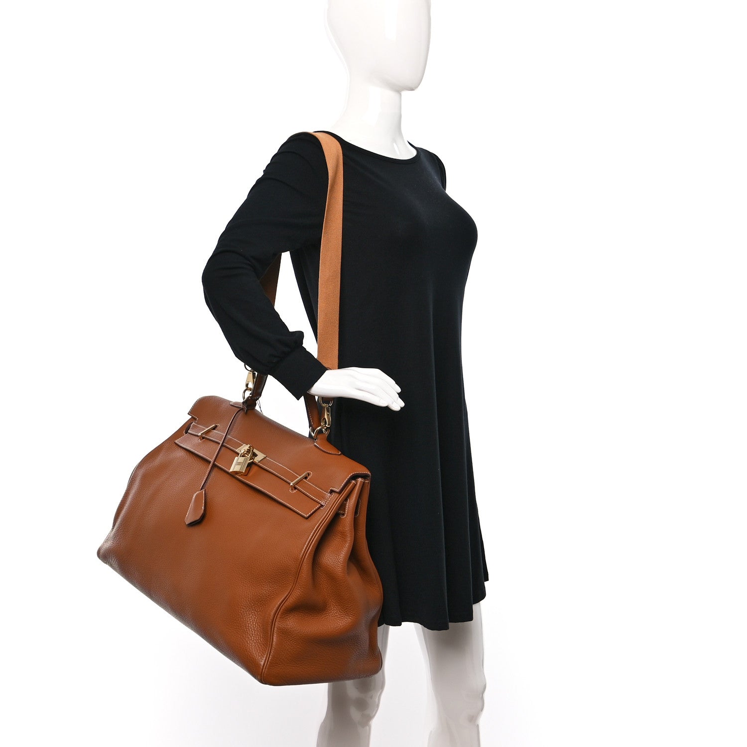 Hermes Taurillon Clemence Voyage Kelly 50 Gold 2 of 14