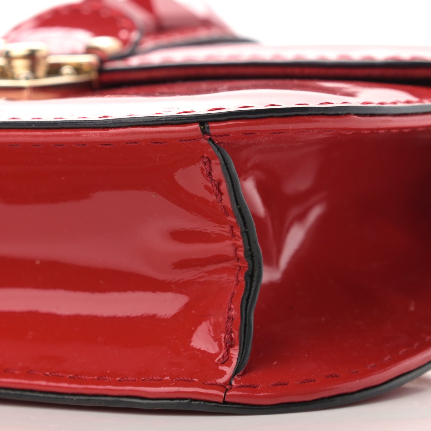 Patent Monochrome Small Glam Lock Rockstud Flap Rosso Valentino