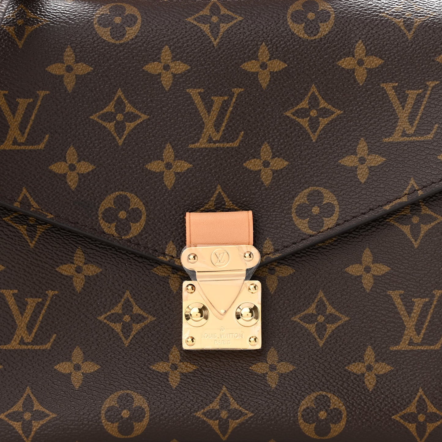 Monogram Pochette Metis