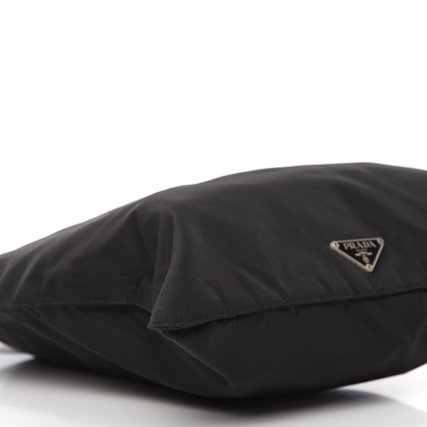 Nylon Flat Messenger Bag Black