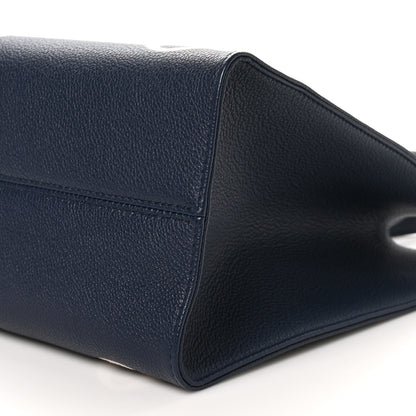 Louis Vuitton Empreinte Monogram Giant Onthego GM Navy Creme 9 of 9