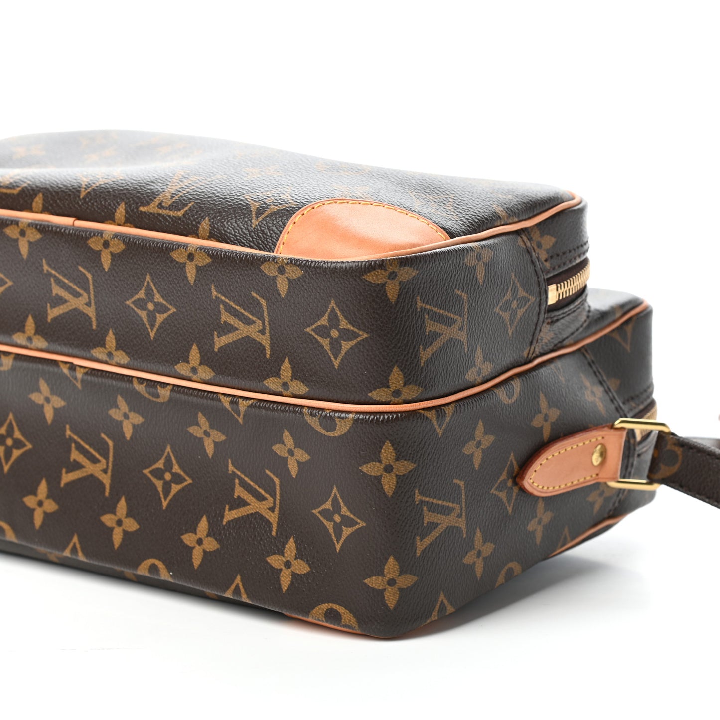 Monogram Nil 28