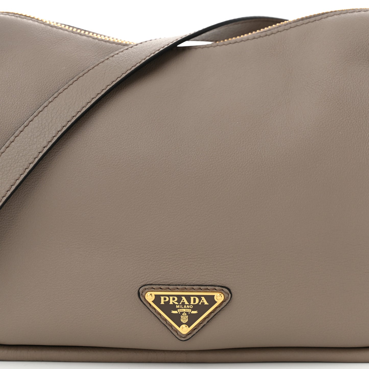 Soft Calfskin Darling Shoulder Bag Argilla