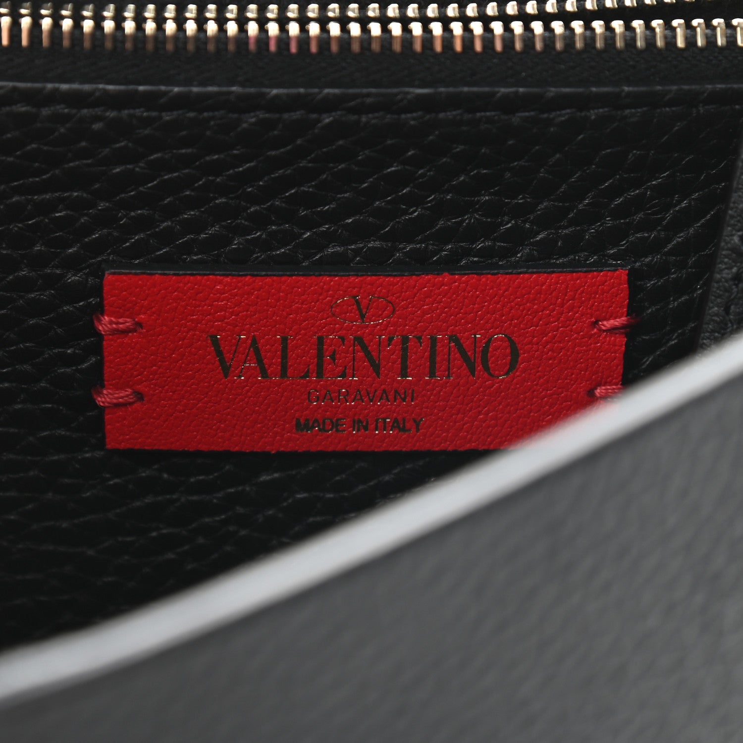 Valentino Garavani Pebbled Calfskin Rockstud Side Slip Crossbody Black 6 of 8
