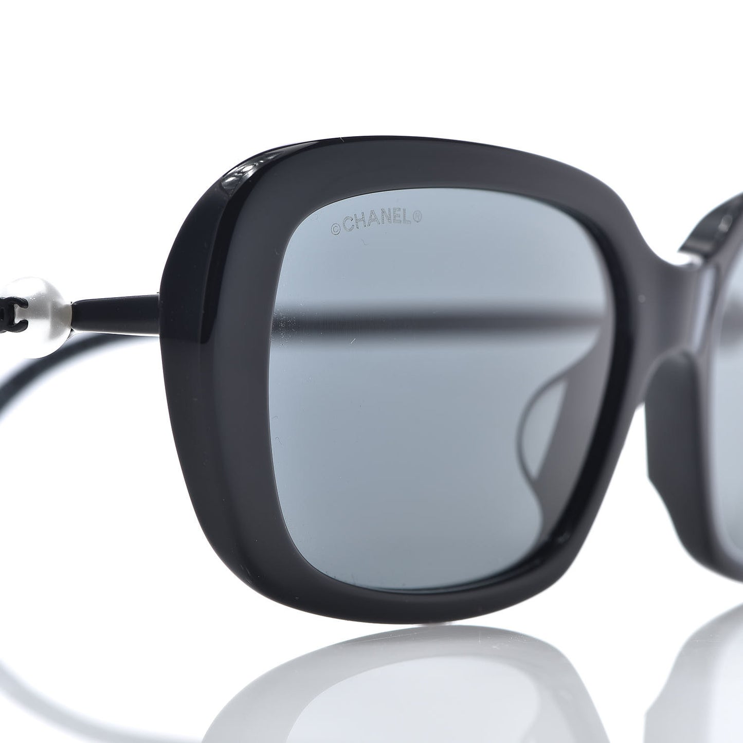 Pearl Square Polarized Sunglasses 5427-H-A Black