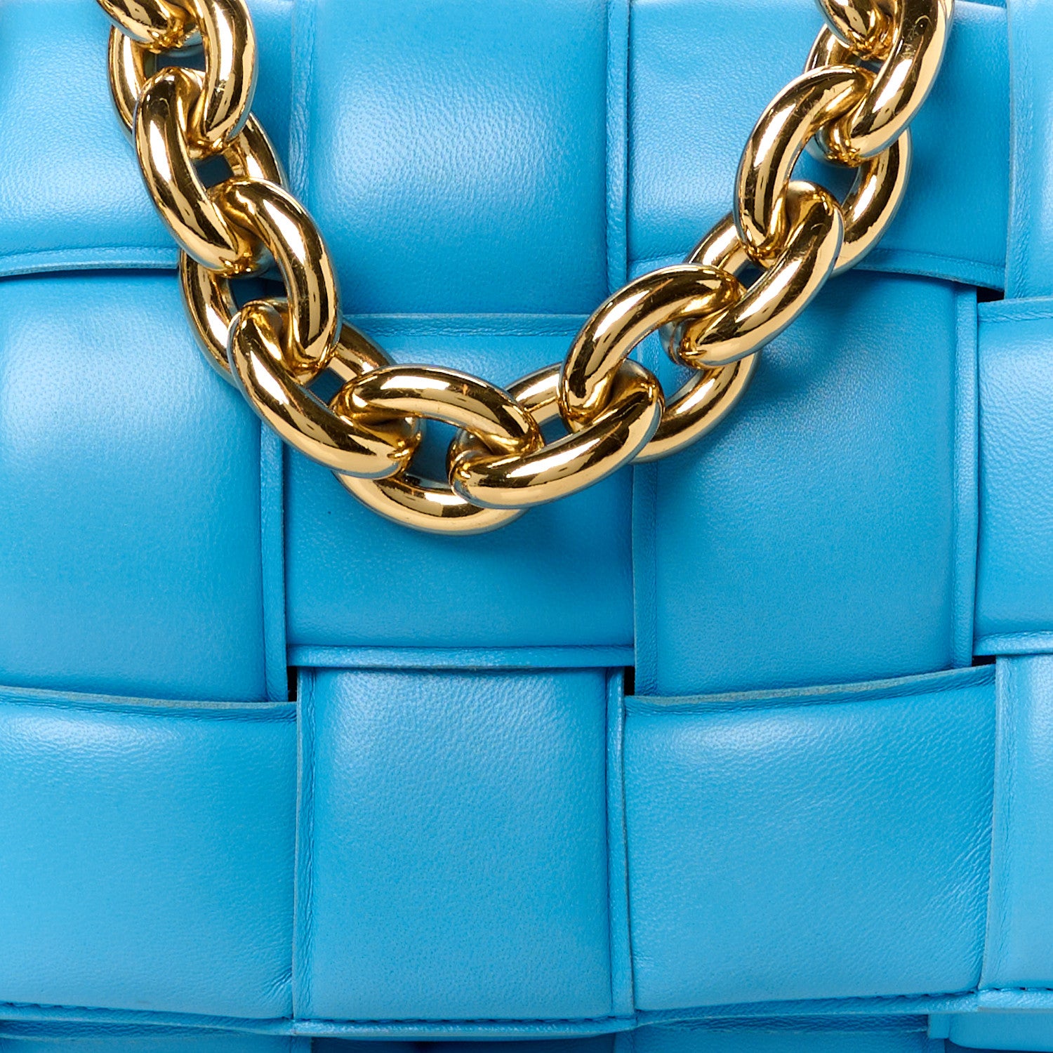 Bottega Veneta Lambskin Maxi Intrecciato Padded Chain Cassette Crossbody Bag Swimming Pool 10 of 13