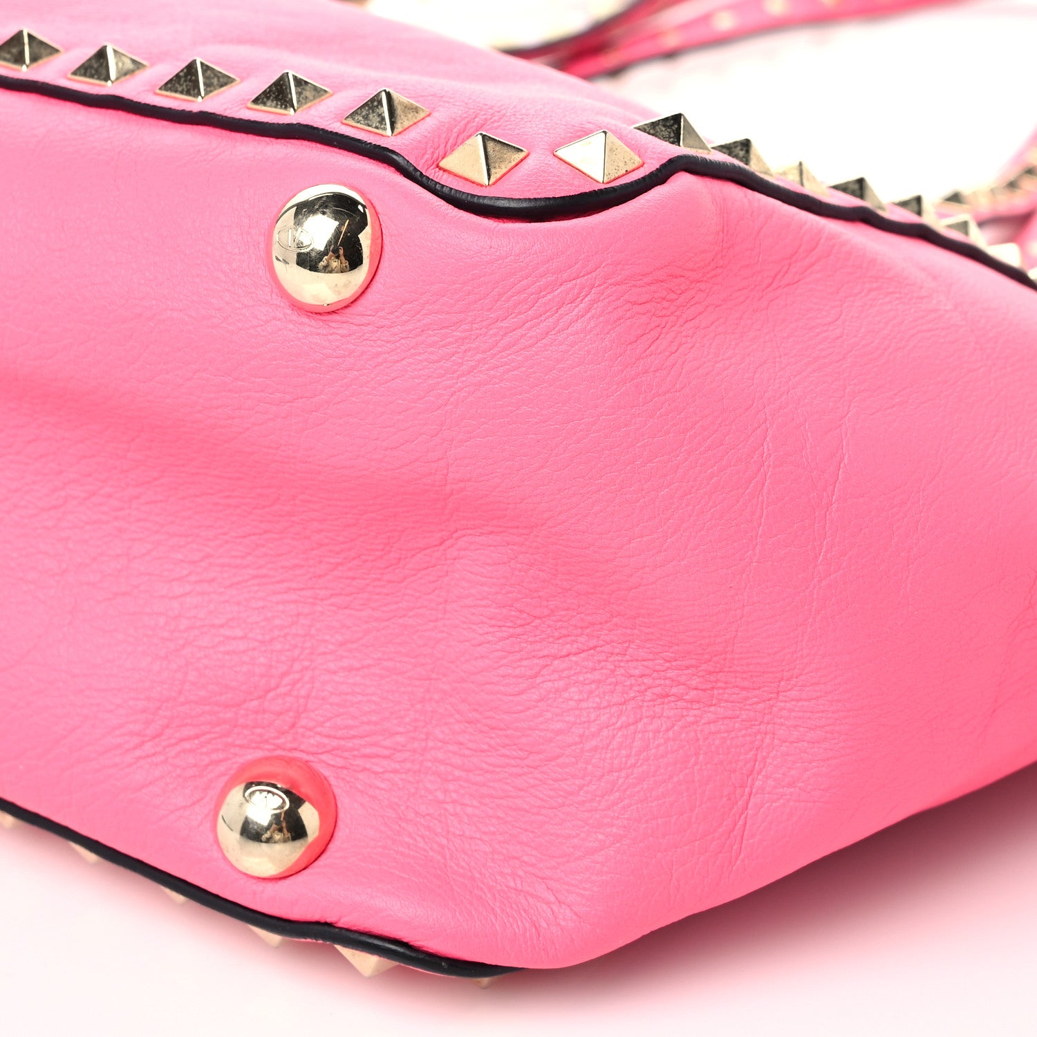 Valentino Garavani Vitello Small Rockstud Tote Fuxia Fluo 8 of 10