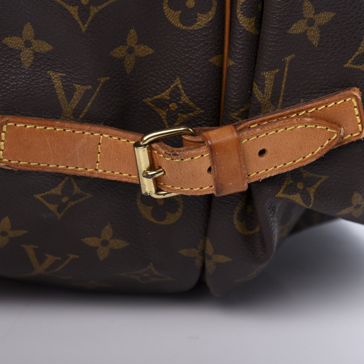 Monogram Saumur 35