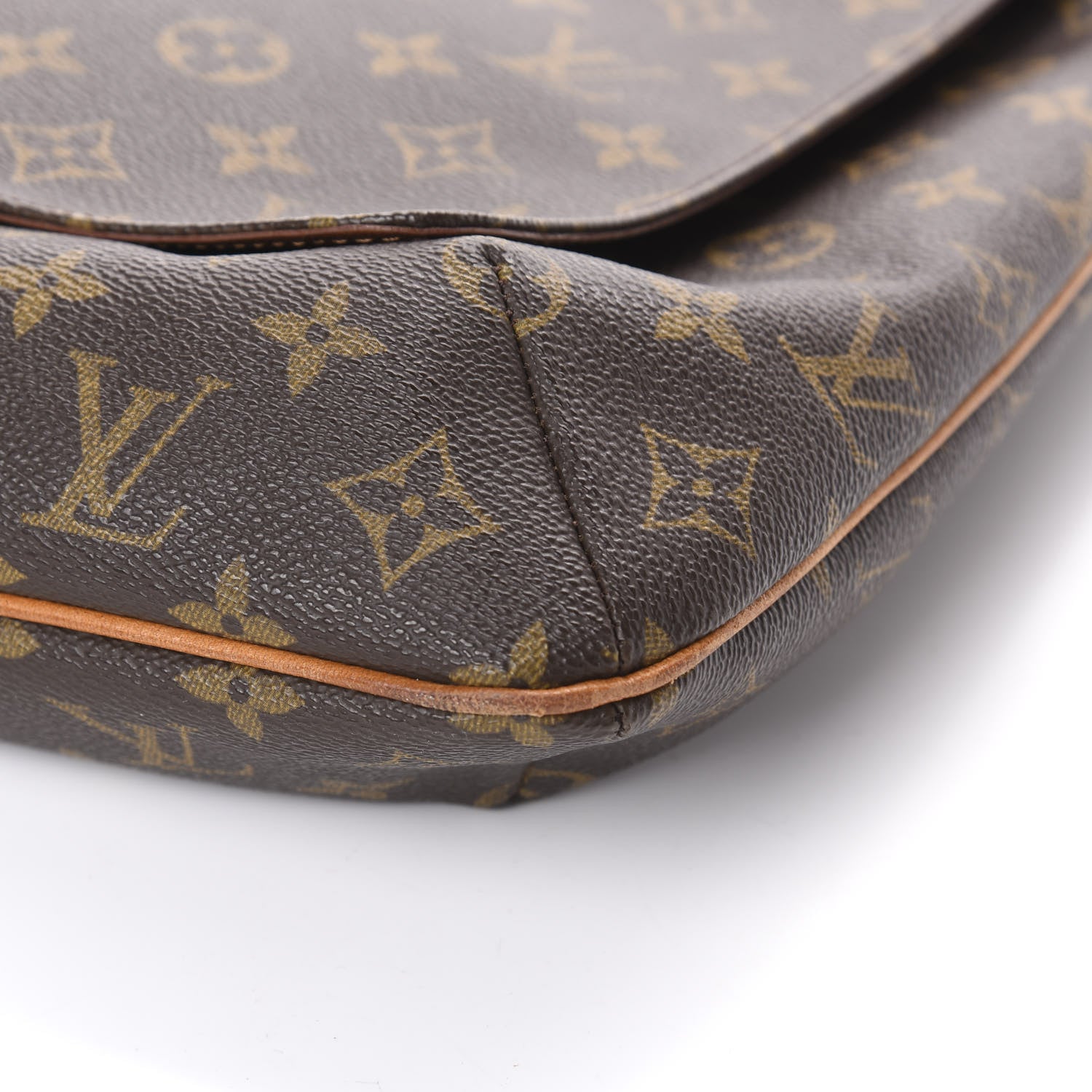 Louis Vuitton Monogram Musette GM 9 of 9
