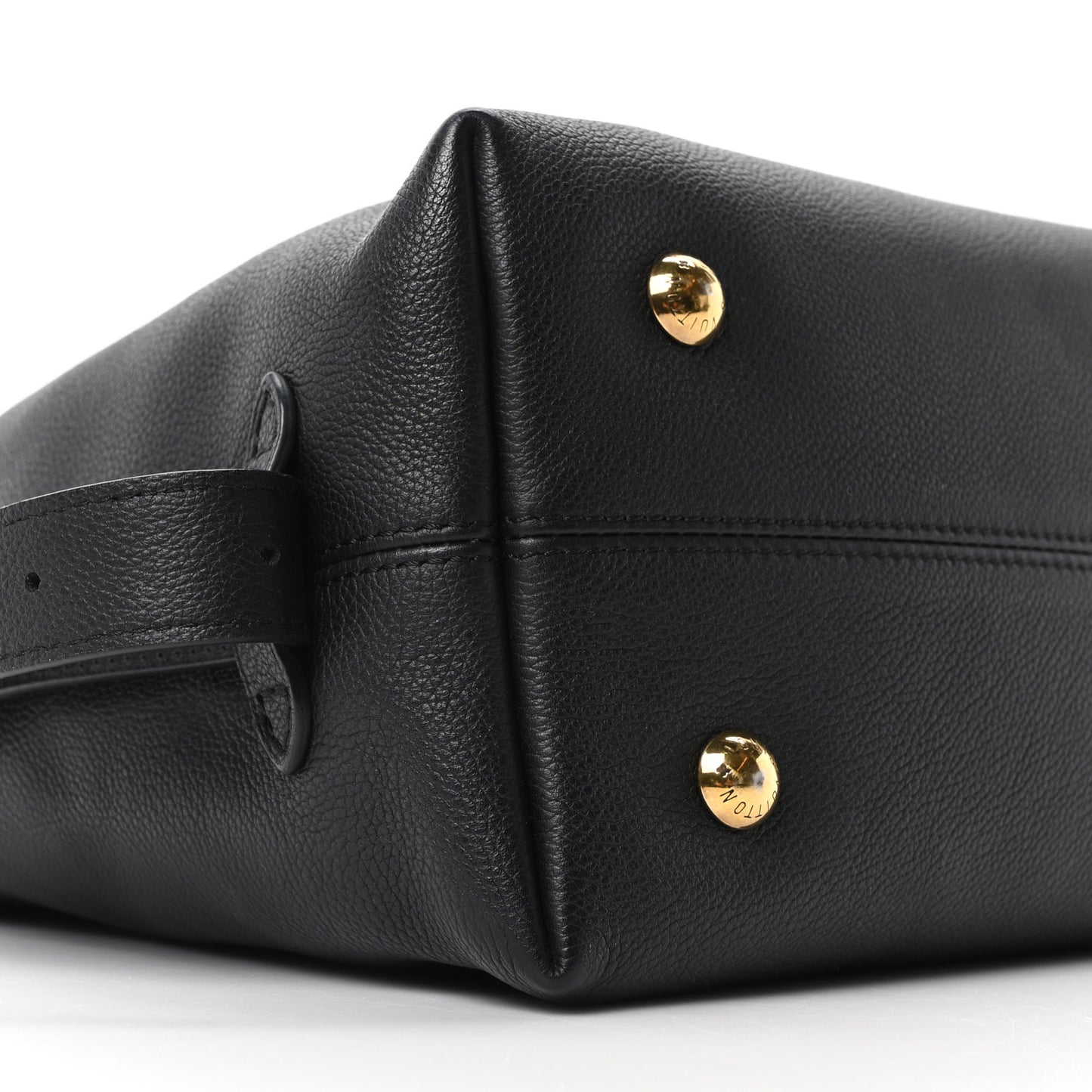 Grained Calfskin Low Key Hobo PM Black
