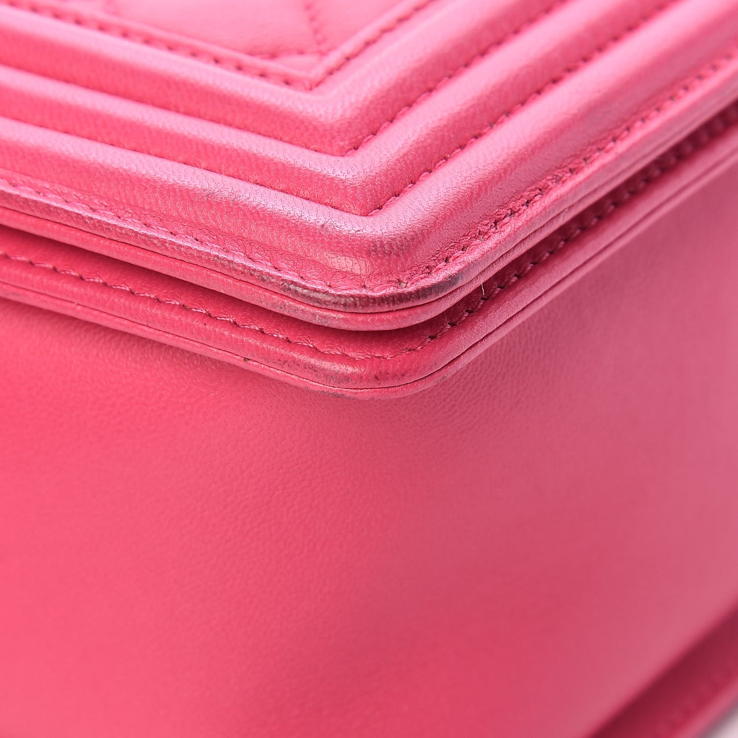 Lambskin Quilted New Medium Boy Flap Pink