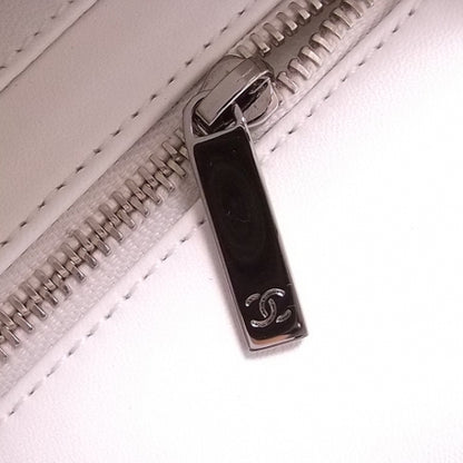 Chanel Crocodile Classic Flap White 11 of 12