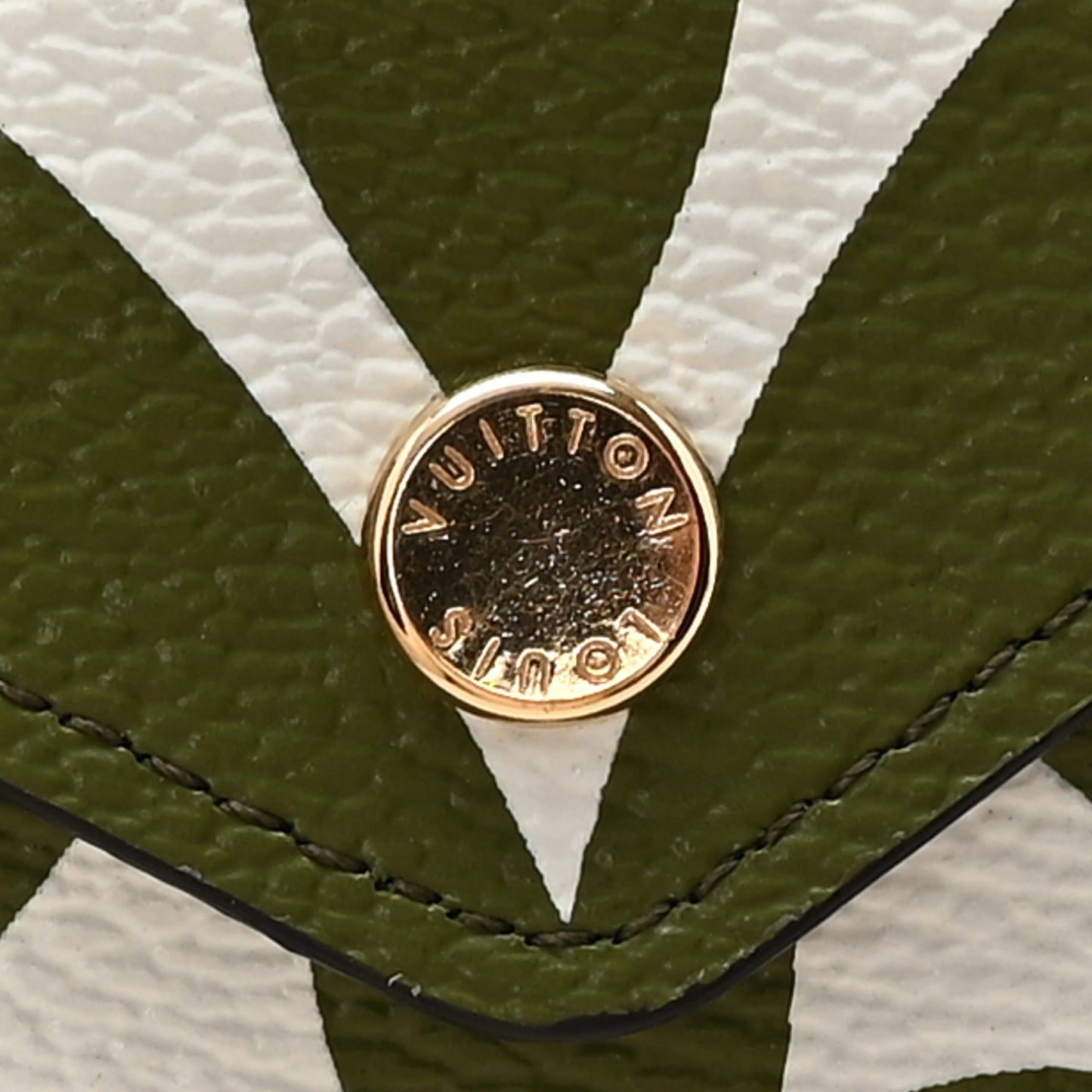Monogram Giant Kirigami Pochette Set