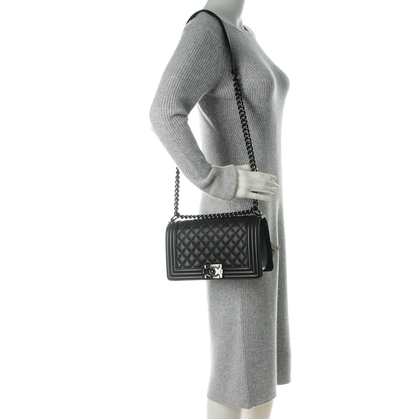 Caviar Quilted Medium Boy Flap So Black