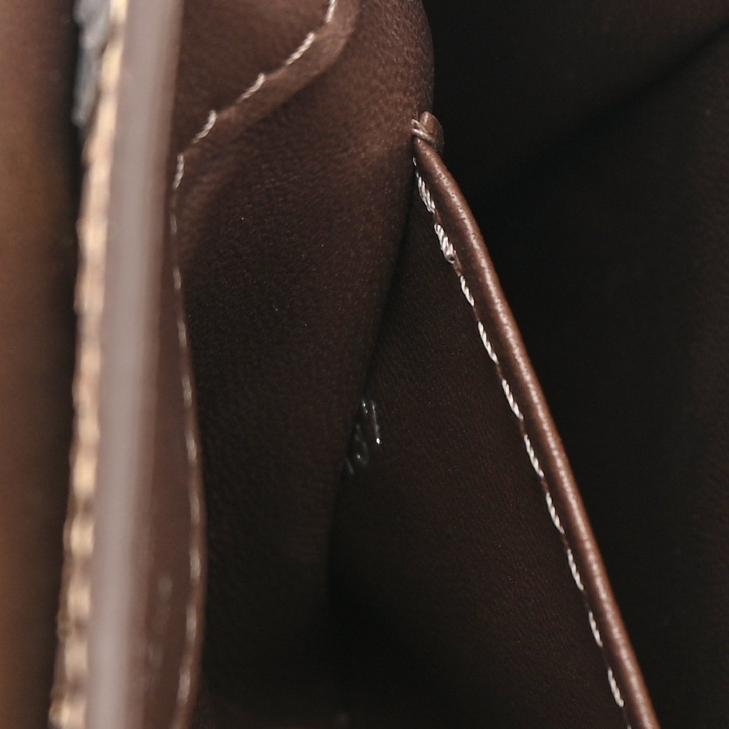 Metallic Snakeskin Capucines Mini Dore