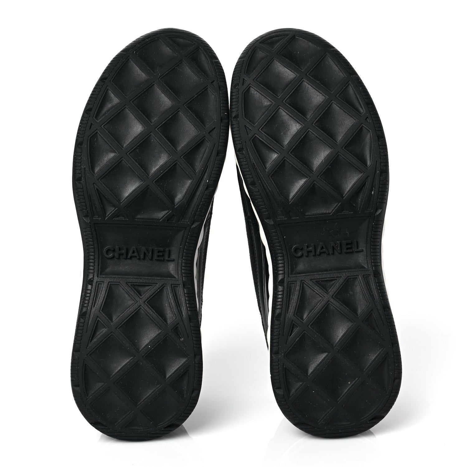 Chanel Velvet Calfskin Mixed Fibers CC Sneakers 38 Black 5 of 8