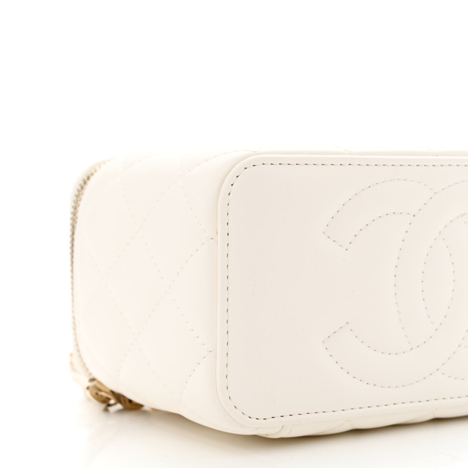 Chanel Lambskin Quilted Pearl Crush Small Vanity Case With Chain White 9 of 12