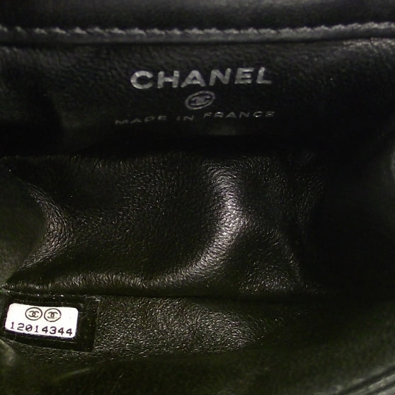 Quilted Leather 2.55 Ankle Wrist Bag Black
