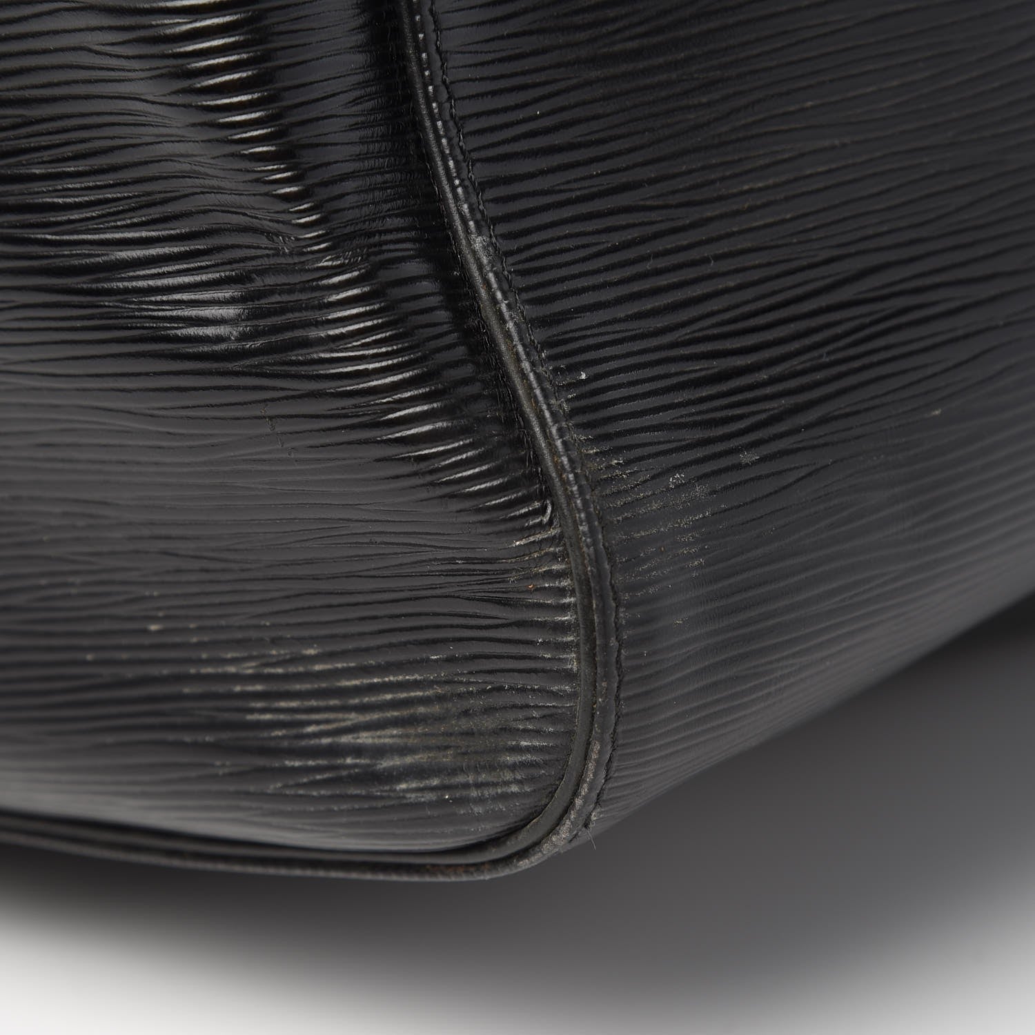 Louis Vuitton Epi Keepall 55 Black 10 of 10