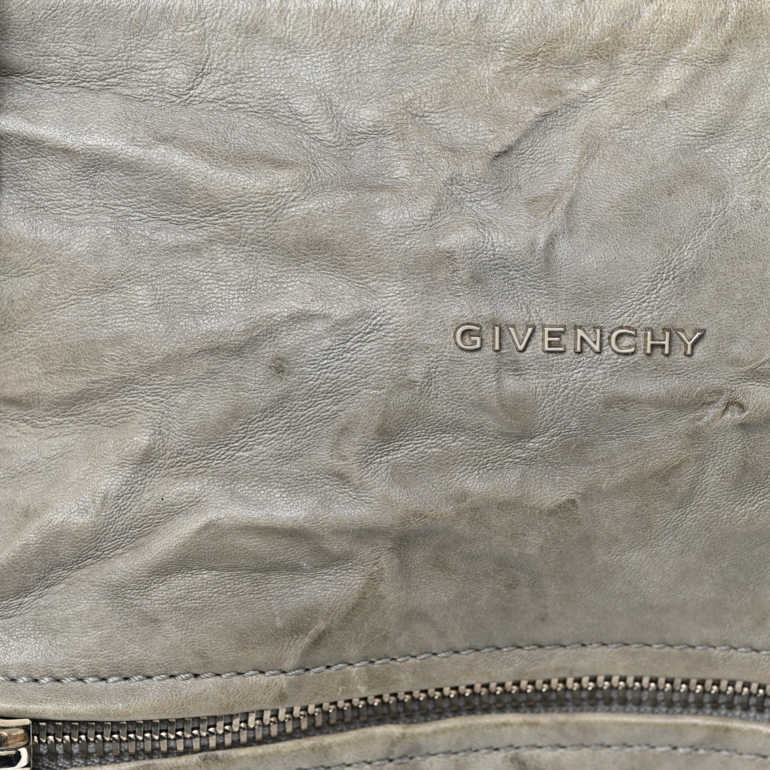 Givenchy Tumbled Sheepskin Small Pandora Pearl Grey 7 of 25