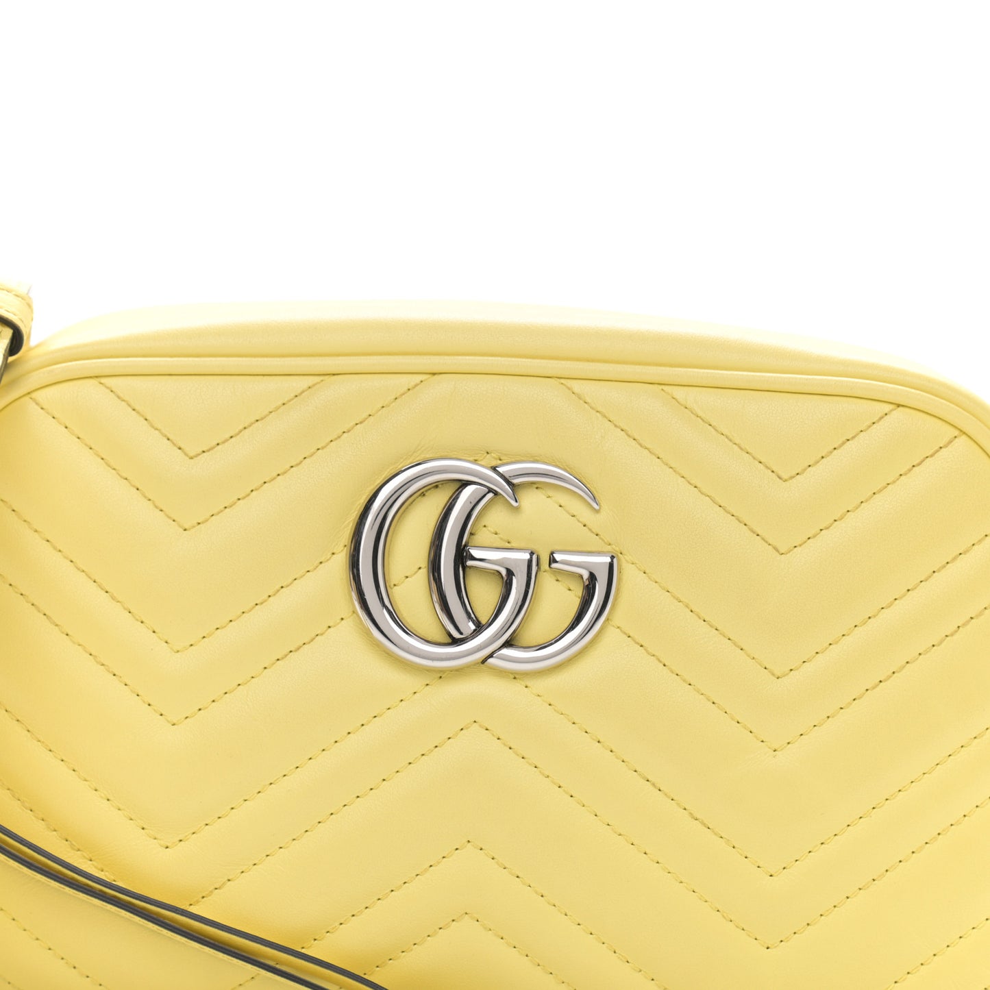 Calfskin Matelasse Small GG Marmont Chain Shoulder Bag Banana