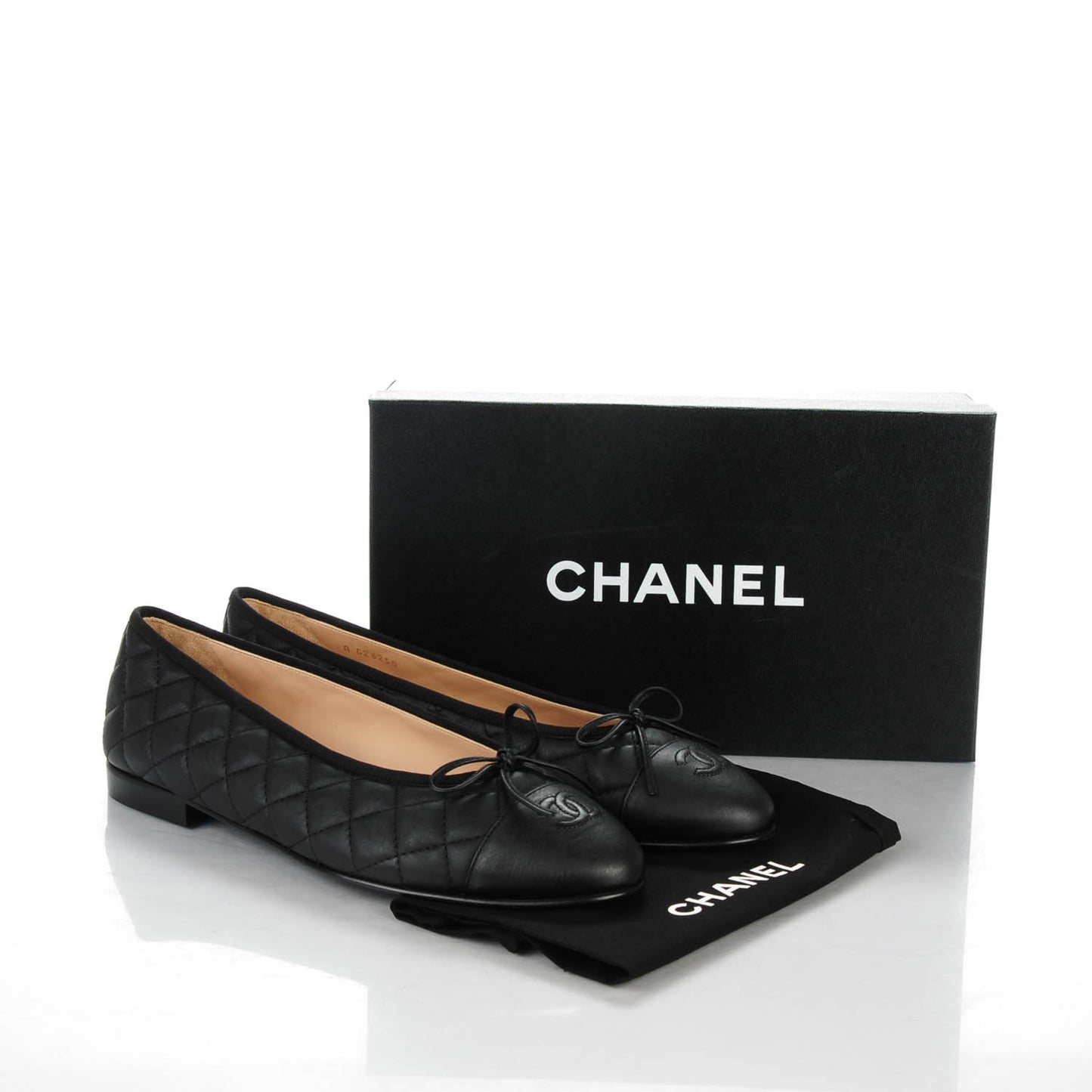 Aged Calfskin Quilted CC Cap Toe Ballerina Flats 42 Black