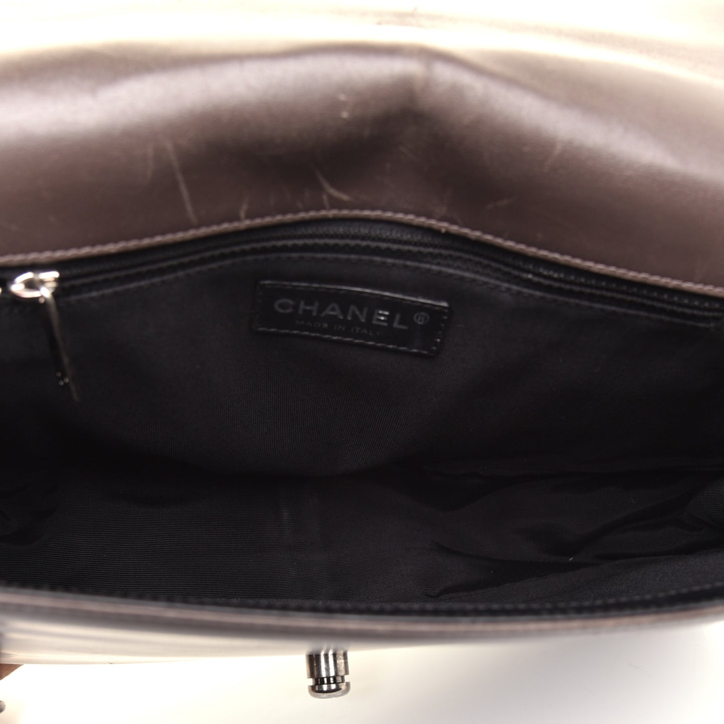 Glazed Calfskin Large Boy Flap Black Brown