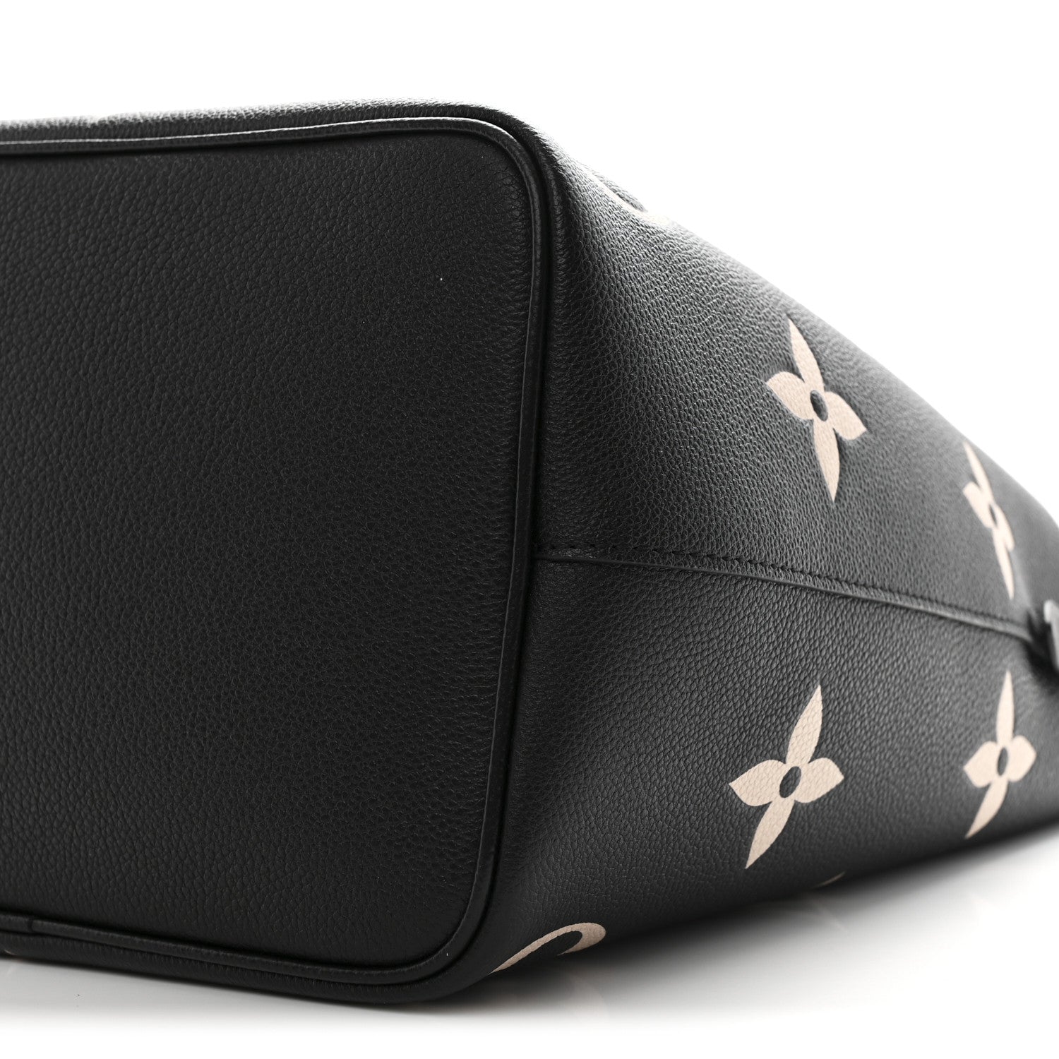 Louis Vuitton Empreinte Monogram Giant Neonoe MM Black Beige 11 of 12