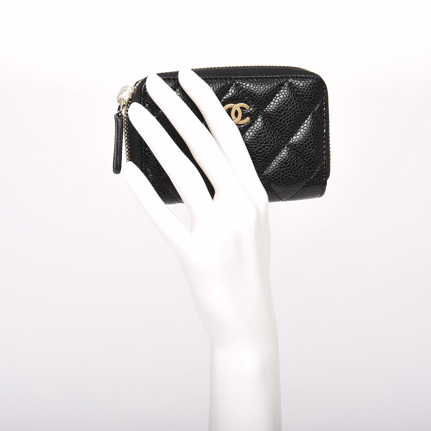 Caviar Quilted Zip Coin Purse Black