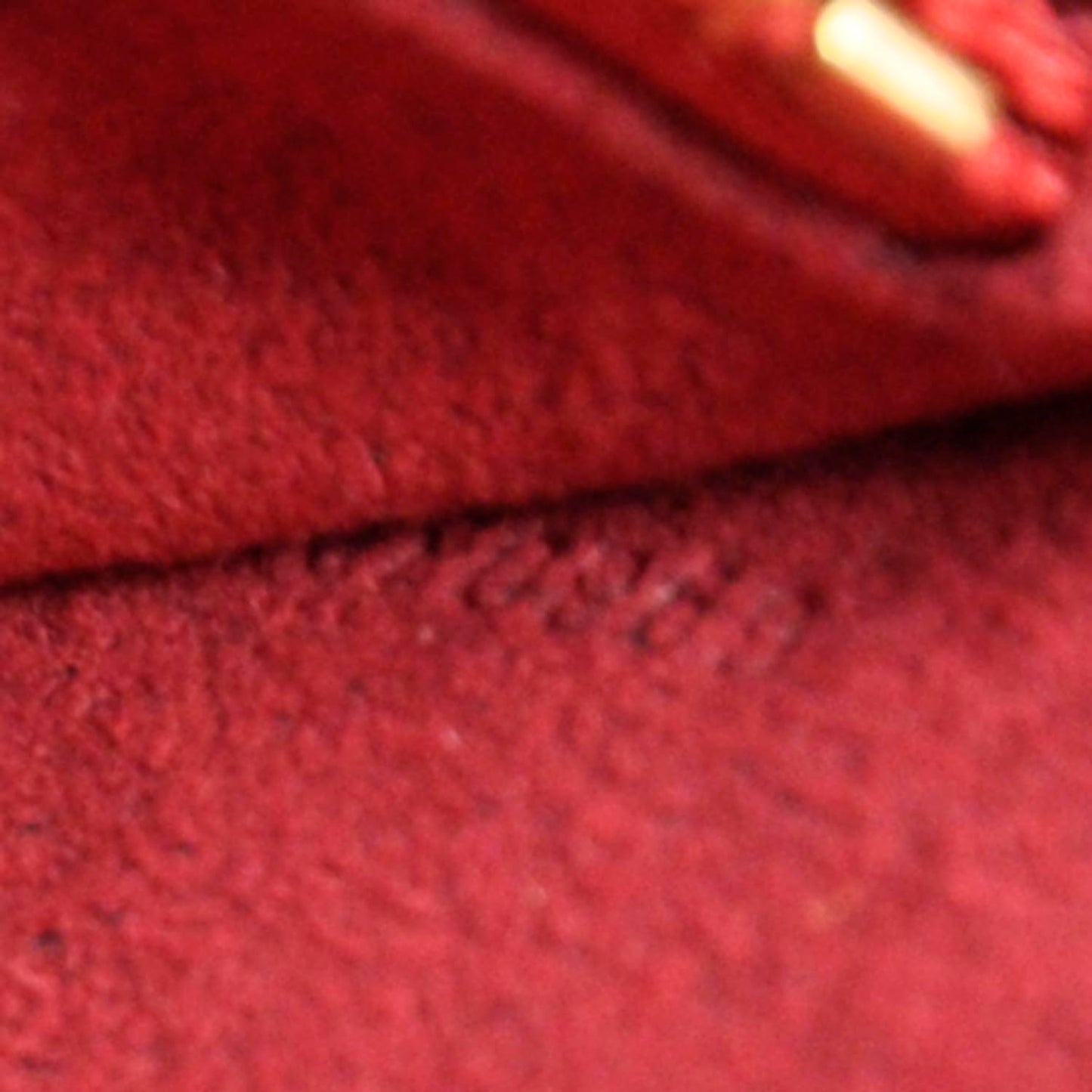Epi Buci Red