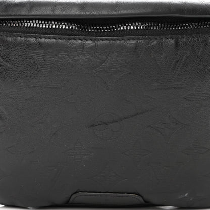 Louis Vuitton Calfskin Monogram Shadow Discovery Bumbag Black 7 of 14