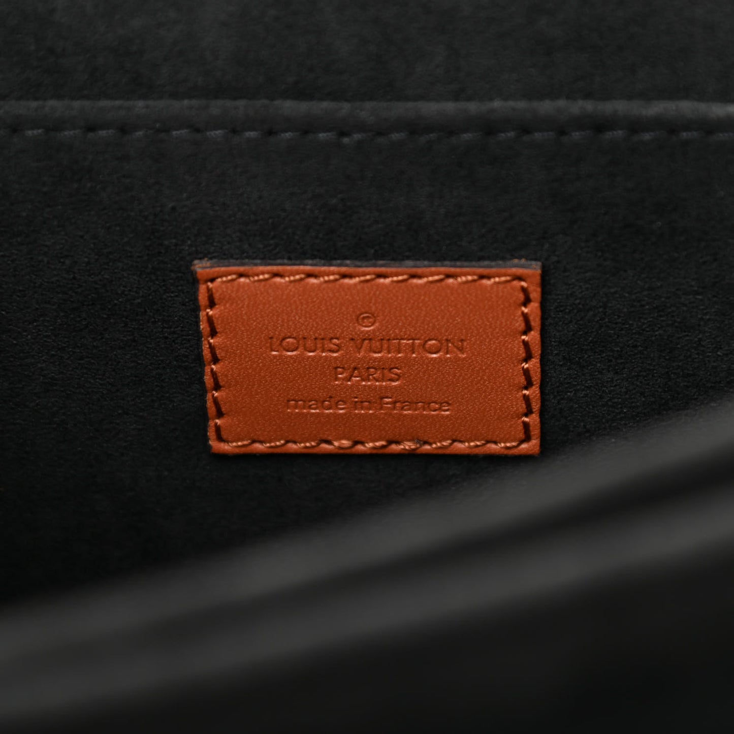 Reverse Monogram Dauphine MM