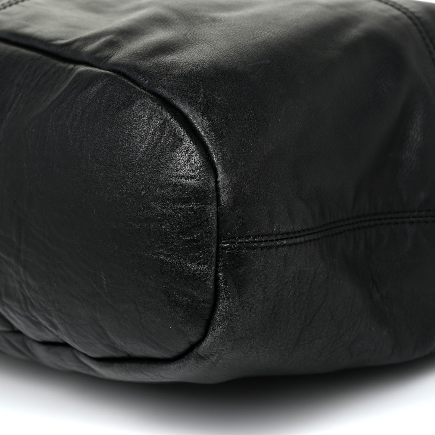 Lambskin Medium Nightingale Black