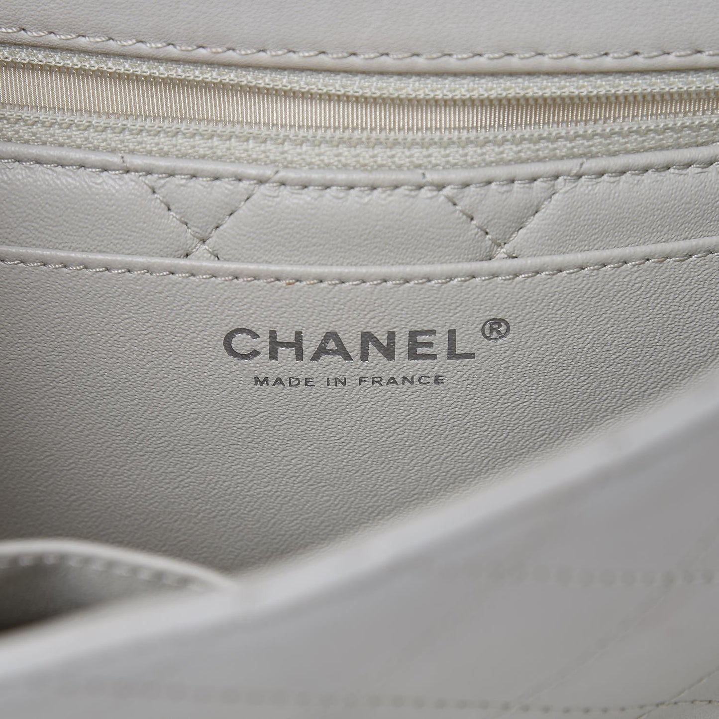 Calfskin Stitched Urban Luxury Top Handle Bag Ivory