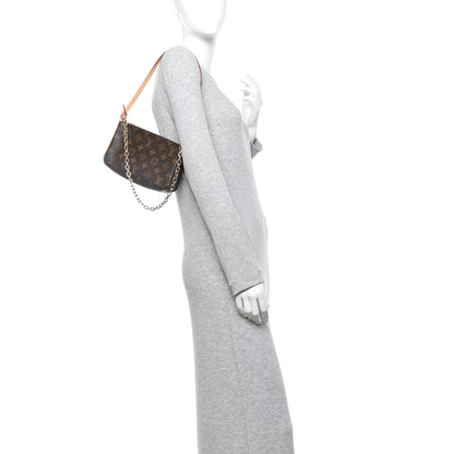 Louis Vuitton Monogram Chain Pochette Accessories 2 of 11