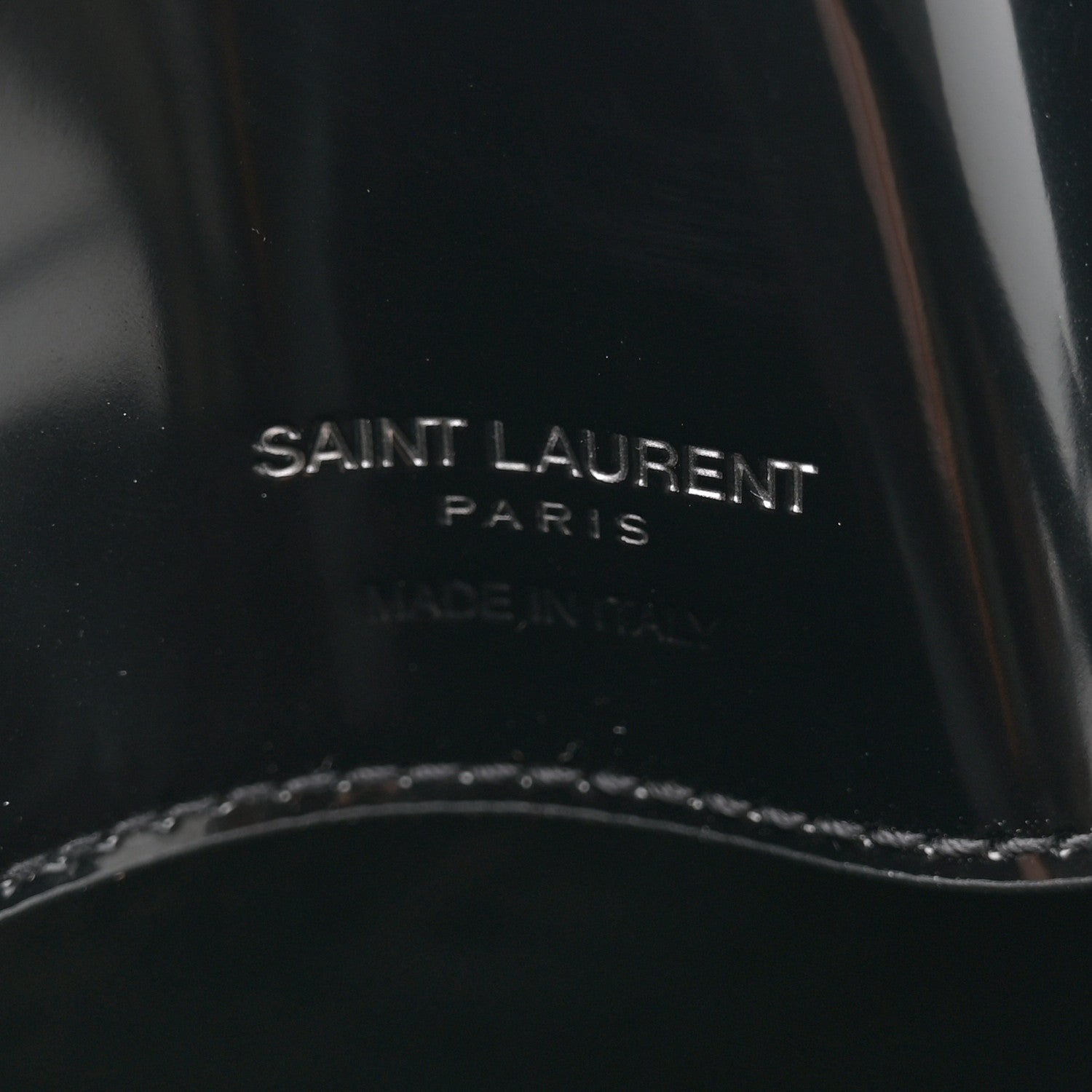 Saint Laurent Patent Calfskin Le 37 Bucket Bag Black 7 of 14