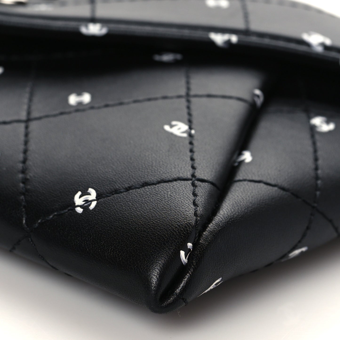 Printed Lambskin Logo CC Envelope Clutch With Chain Black White