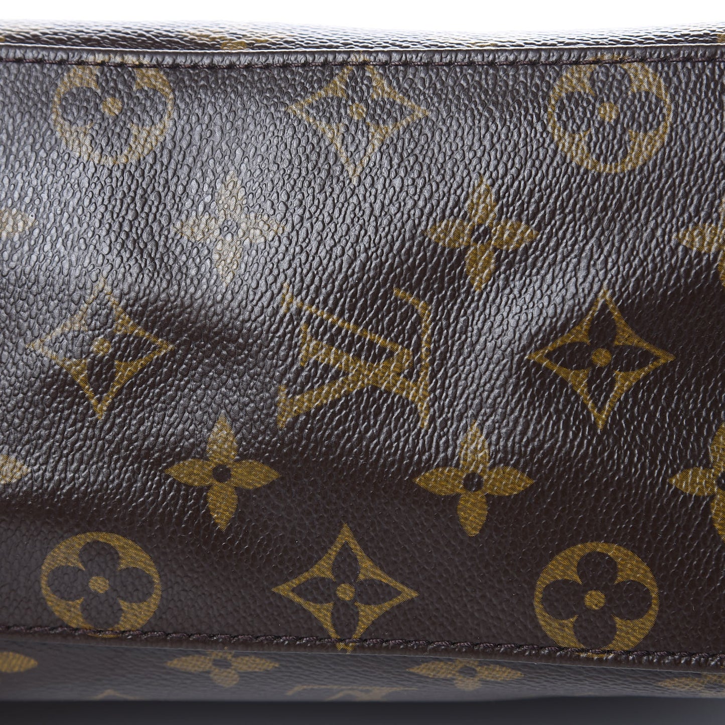Monogram Looping MM