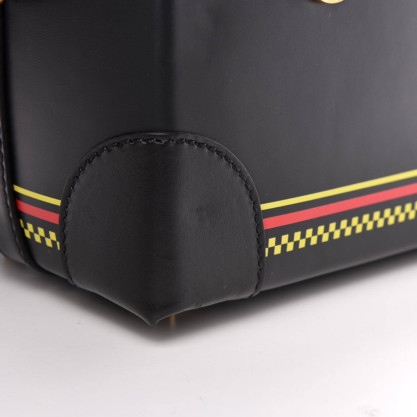 Vitello 90's Vintage Logo Bag Black