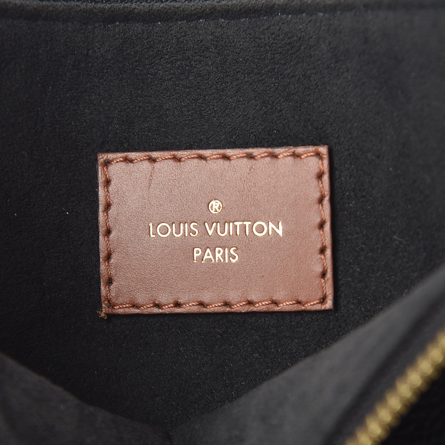 Monogram V Tote MM Black