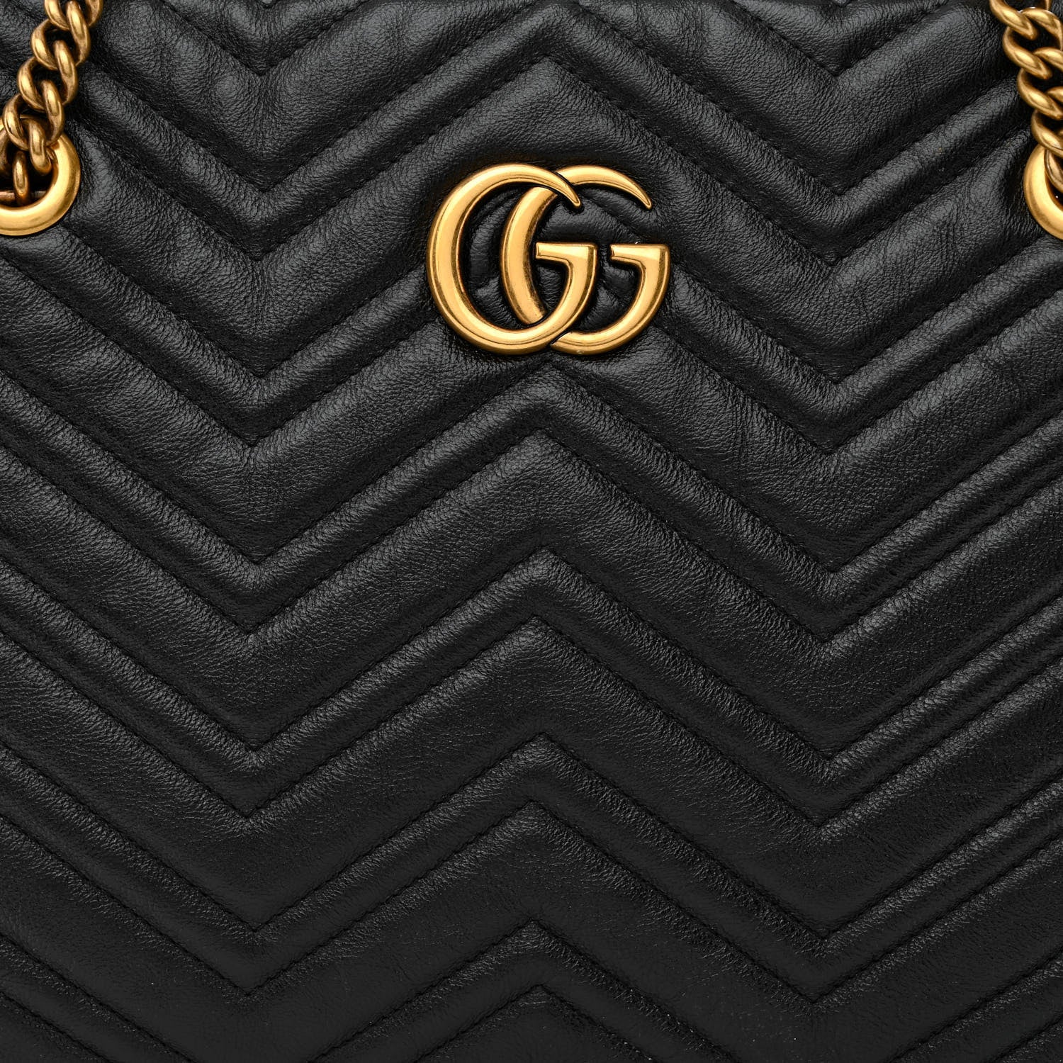 Gucci Vintage Calfskin Matelasse Medium GG Marmont Slim Tote Black 11 of 14